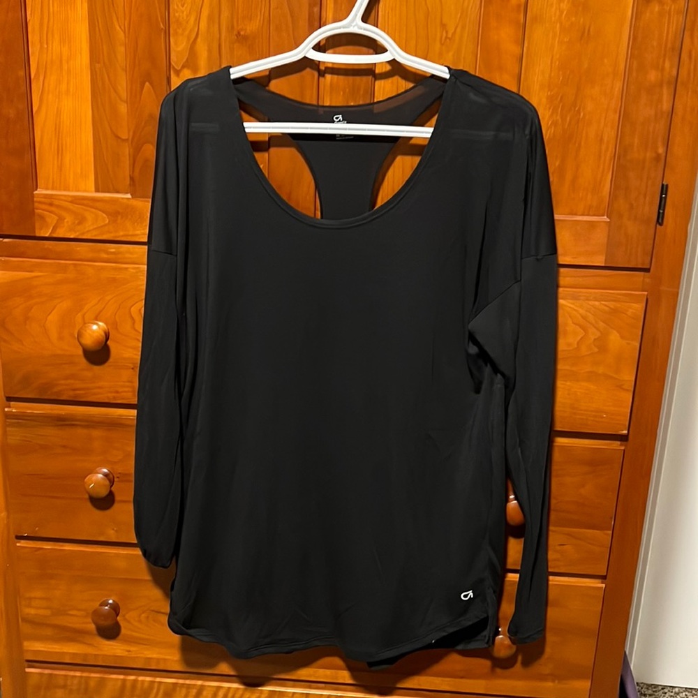 Gap fit athletic long sleeve